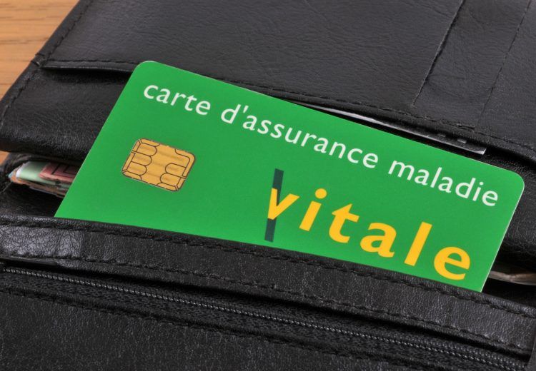 Arnaque à la "carte Vitale 2026" : méfiez-vous de ce faux mail - Heyme