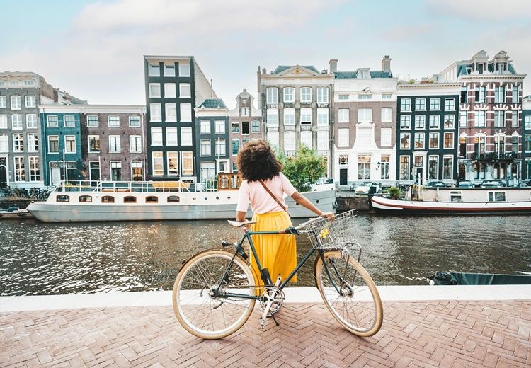 Assurance vélo : ce qu'il faut savoir avant un voyage à l'étranger - Heyme