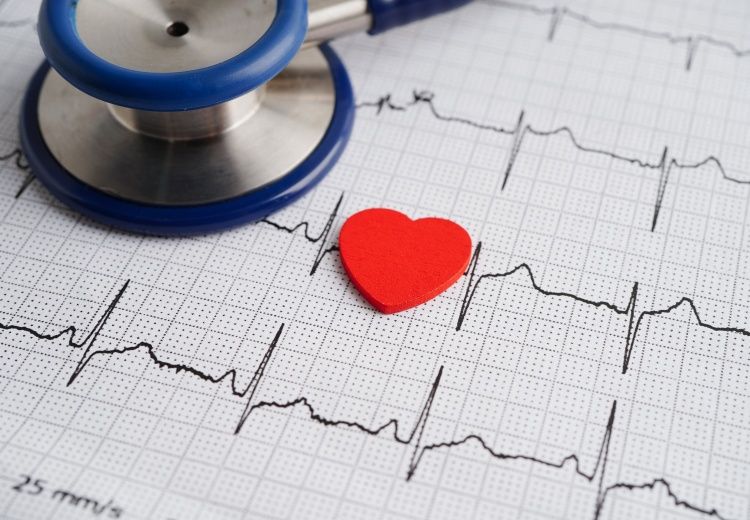 Comprendre l’arythmie cardiaque chez la personne âgée - Heyme