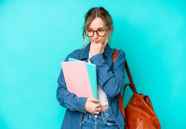Se faire des amis à la rentrée : guide pour les timides - Heyme